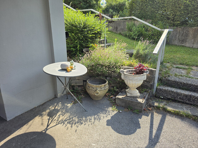 SEEBLICK, SONNENLAGE & ENTWICKLUNGSPOTENZIAL – WOHNHAUS IN LOCHAU