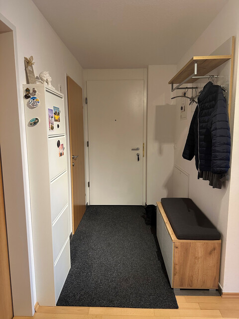 Geräumige helle 3-Zimmerwohnung mit Balkon zu vermieten 