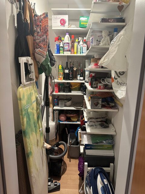 Geräumige helle 3-Zimmerwohnung mit Balkon zu vermieten 