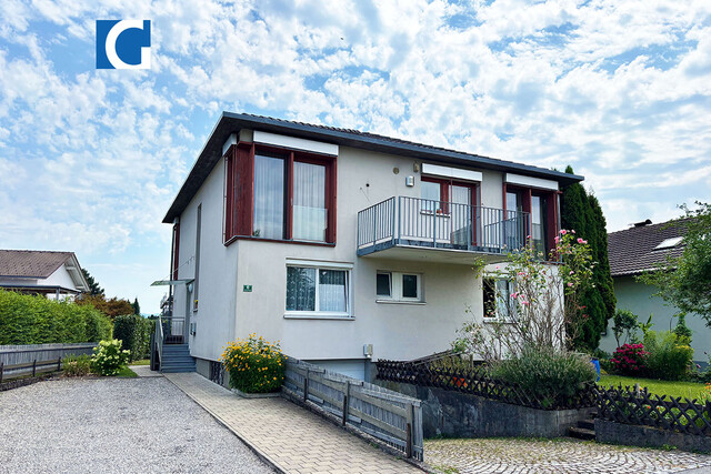 Hochwertige 3-Zimmerwohnung mit Gartenanteil