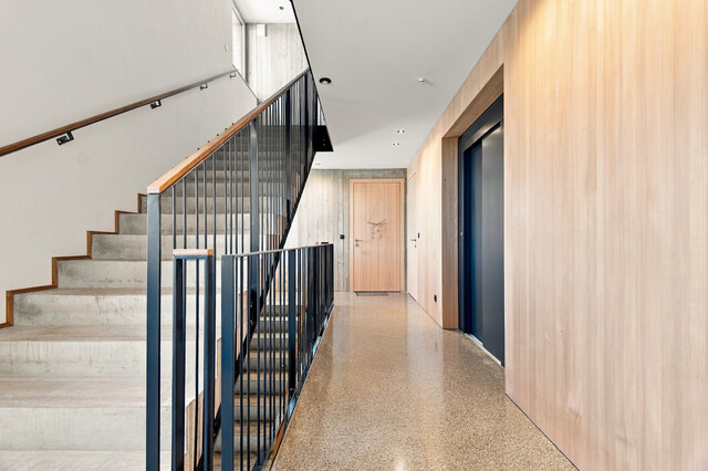 Naturjuwel mit Handwerksseele - 2 Zimmer Wohnung voller Lebensqualität!