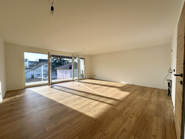 ohne Provision - 1. Bezug nach Renovierung 3 Zimmer mit Terrasse