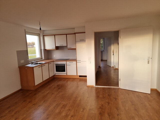 Schöne, geräumige Wohnung mit 7 m² Balkon und 1 m² Keller