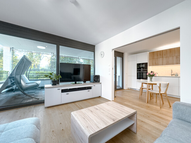 Sehr gepflegte 3-Zimmer-Wohnung mit großem Balkon in Höchst – Sonnengarten 26b