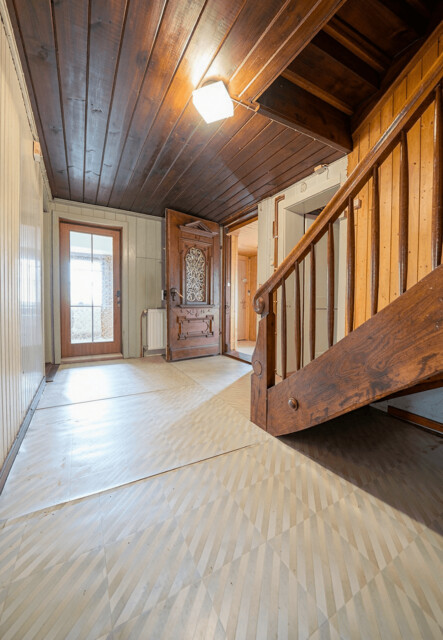 Grundstück mit bewohnbarem Wohnhaus