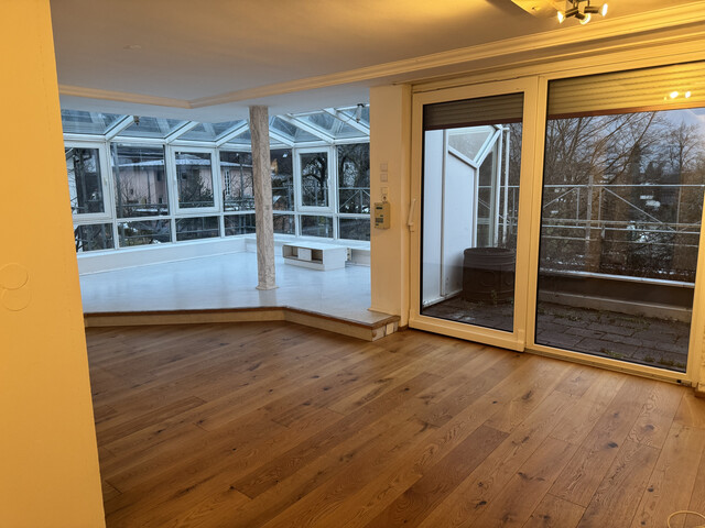 Dachgeschoss Wohnung sehr hell und ruhig im Oberdorf ab 1.2.2026 zu vermieten 0664 122 4829