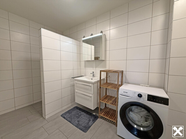 Neuwertige top vermietete 2 Zimmer Wohnung!