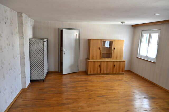 Charmante Altbauwohnung im Zentrum von Wolfurt – ruhig gelegen mit Balkon & Gartenzugang