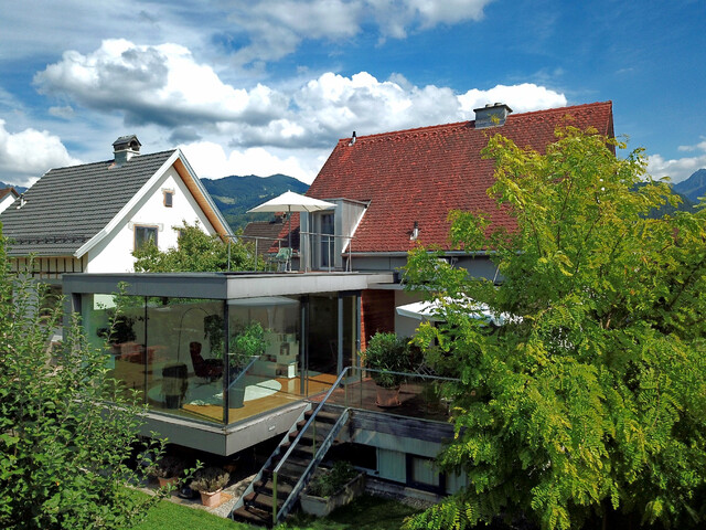 Stilvolles Einfamilienhaus mit Einliegerwohnung/Praxis/Büro in Rankweil