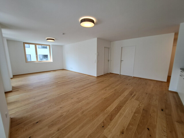 Erstklassige 3-Zimmer-Gartenwohnung mit 2 Tiefgaragenplätzen in Götzis zu vermieten!