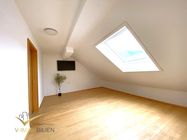 Inspirierende 3 Zimmer Dachgeschosswohnung mit 97 m² Wohnfläche zum Wohlfühlen