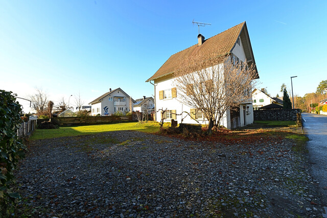 Attraktives Baugrundstück mit Bestandsgebäude in zentraler Lage von Hard