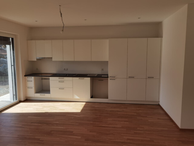 Helle 3-Zimmer-Wohnung mit Gartenanteil in Schlins
