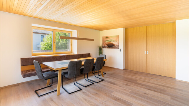 Krumbach | Wohnen wie im Einfamilienhaus | stilvoll, hochwertig, energieeffizient