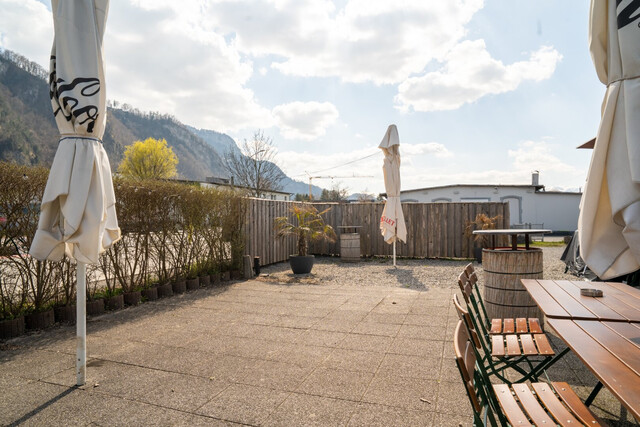 Komplett eingerichtete Gastro Location mit Garten in Hohenems – hohe Frequenz, Top Sichtbarkeit