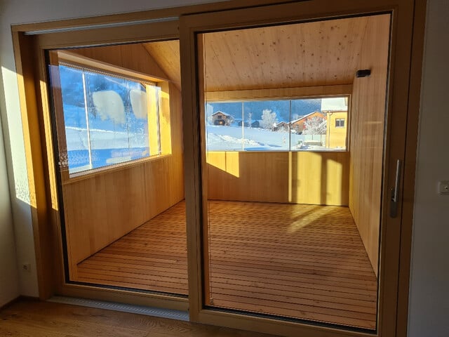 Moderne 3-Zimmer-Wohnung mit Wintergarten