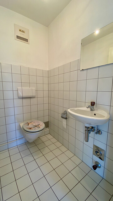 "ohne Provision" helle 3,5 Zimmer Wohnung mit verglaster Terrasse