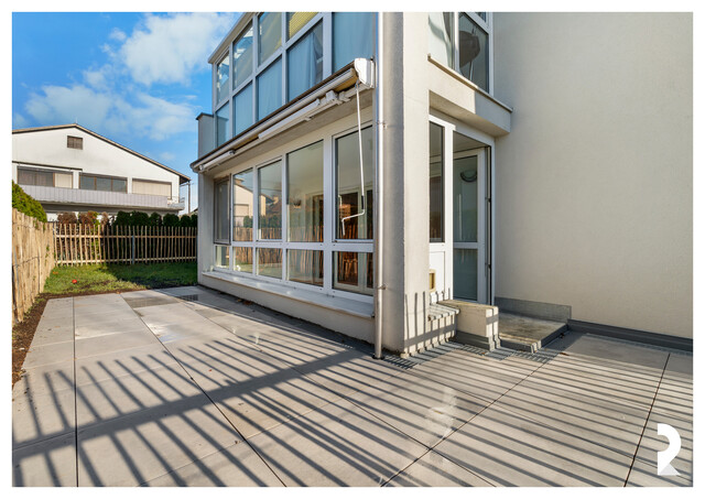 2Z GARTENWOHNUNG MIT TG-PLATZ, TERRASSE, GARTEN UND WINTERGARTEN