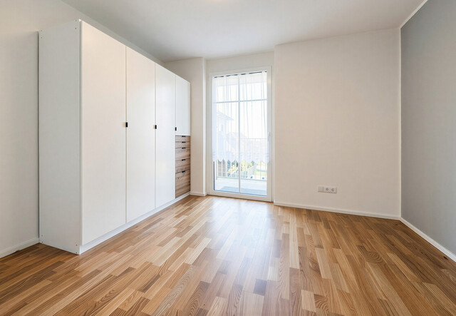 Erstklassiges Wohnerlebnis mit Garten, Stil und zwei Tiefgaragenplätzen