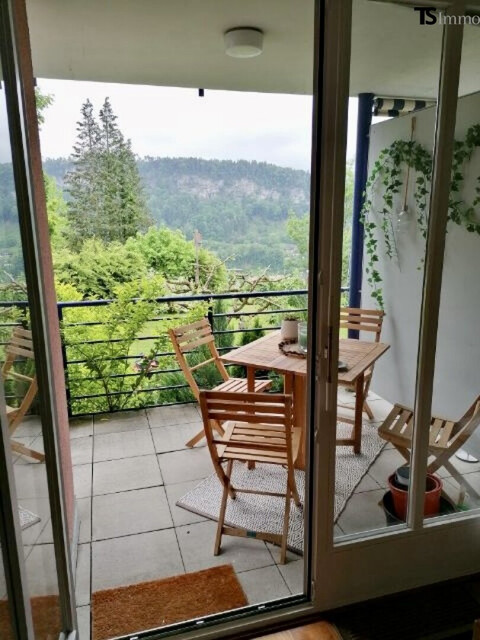 "Blick über Feldkirch: Gemütliche 2-Zimmer-Wohnung ca. 61 m2 mit Balkon am Ardetzenberg"