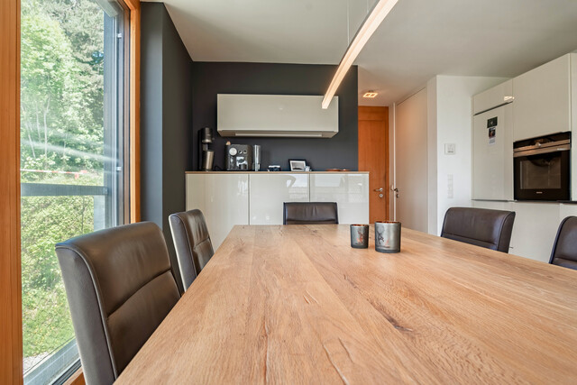 Exklusive Duplexwohnung mit spektakulärer Aussicht & Waldrandlage