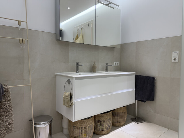 Moderne und familienfreundliche 4-Zimmer-Wohnung mit großer Terrasse