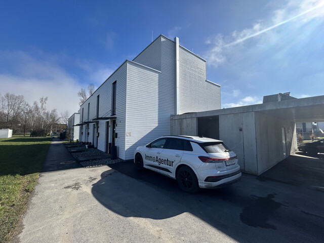 Reihenhaus  |  Modern  |  Lustenau  |  Garten  |  Terrasse  |  Sonderaustattungen  |  NEUWERTIG  |  ca.140.000 € WOHNBAUFÖRDERUNG