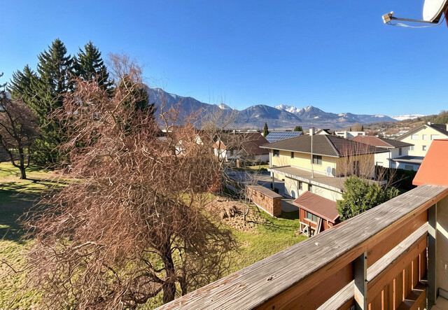 2-Zimmer-Dachgeschoßwohnung mit wunderbarer Fernsicht