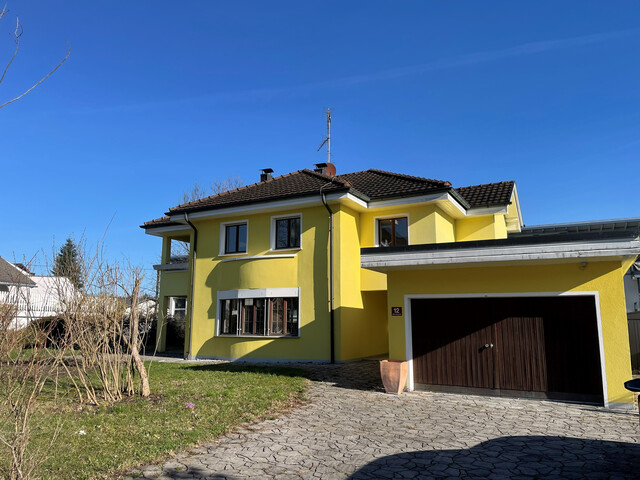 Einfamilienhaus in Toplage | großzügig | großer Garten | unterkellert