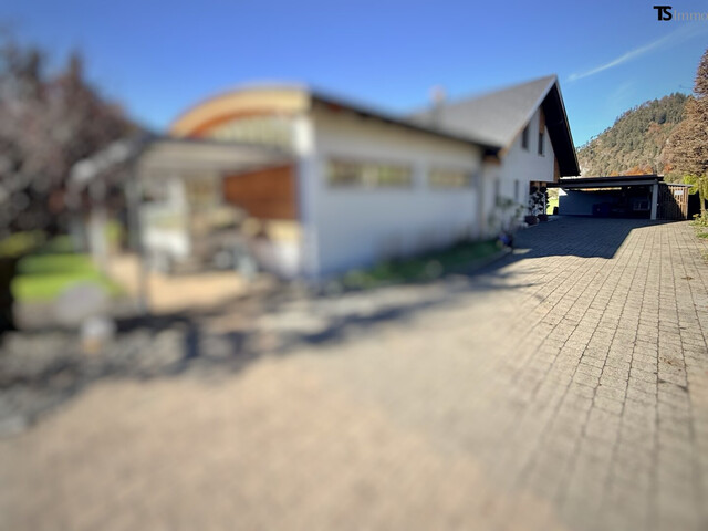 Nüziders: Einfamilienhaus mit Garten - Diskrete-Premium-Immobilie in Nüziders – Wohnjuwel mit Wintergarten, Wellnessbereich & Traumgarten