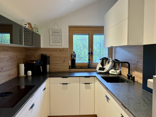 Moderne 4 Zimmer Dachgeschoßwohnung