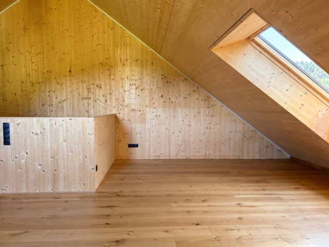Stilvolles Reihenhaus mit exklusiver Ausstattung und Bergpanorama!
