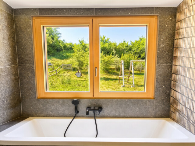 Stilvolles Reihenhaus mit exklusiver Ausstattung und Bergpanorama!