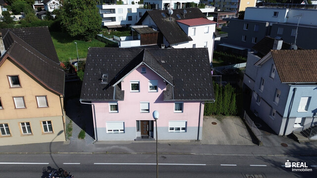 Zwei Mehrfamilienhäuser mit insgesamt 10 Wohnungen