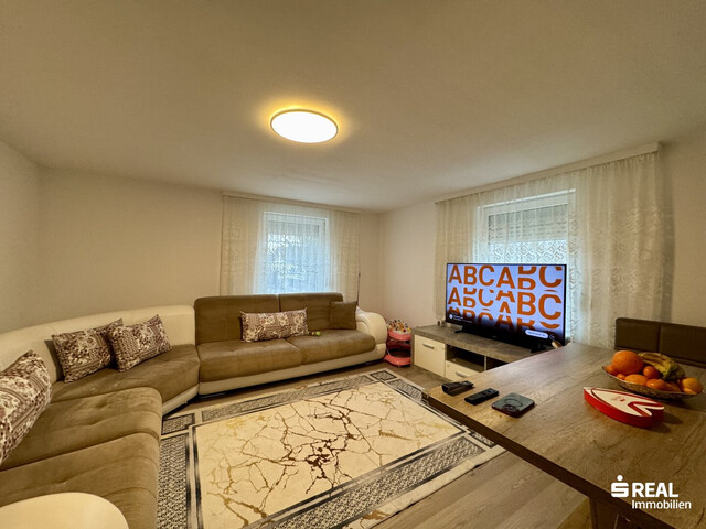 Zwei Mehrfamilienhäuser mit insgesamt 10 Wohnungen