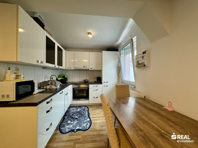 Zwei Mehrfamilienhäuser mit insgesamt 10 Wohnungen