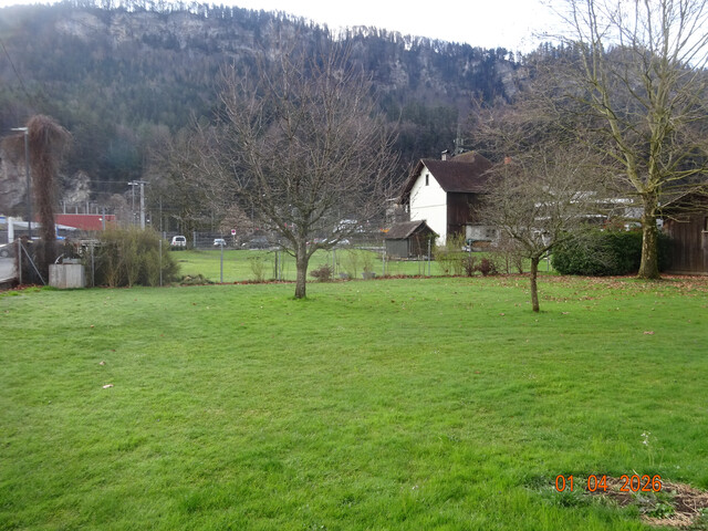 Riesiges Haus mit großem Garten in Altenstadt