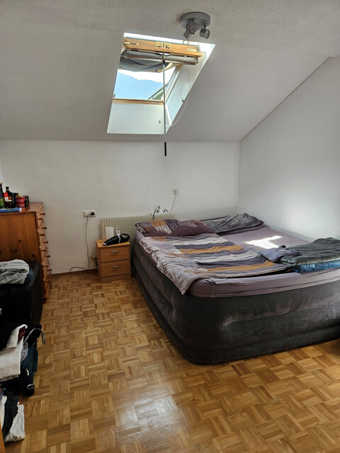 Schöne, helle 2 ½ Zimmer Dachgeschosswohnung in Bludesch Gais zu vermieten