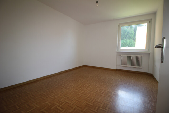 Bestens eingeteilte 3 1/2 Zimmer-Wohnung - Sofortbezug