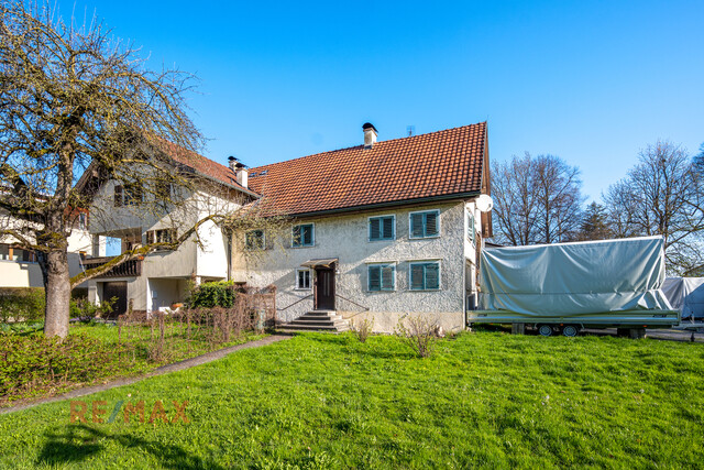 Hier beginnt Ihre Zukunft – Großes Grundstück für große Pläne