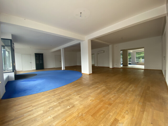 Geschäft  |  Praxis  |  Mäder