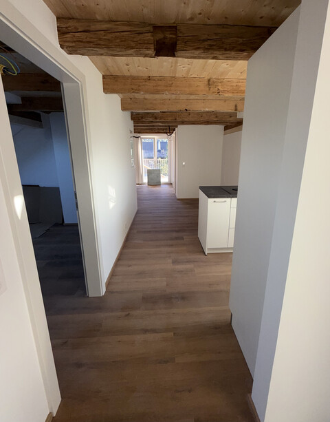 Neue Dachgeschosswohnung mit Charme in Dreiparteienhaus in Feldkirch/ Nofels