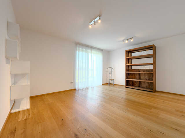 Modernes Mehrfamilienhaus mit 2 Wohneinheiten in ruhiger Lage von Lustenau