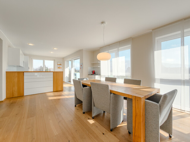 Modernes Mehrfamilienhaus mit 2 Wohneinheiten in ruhiger Lage von Lustenau