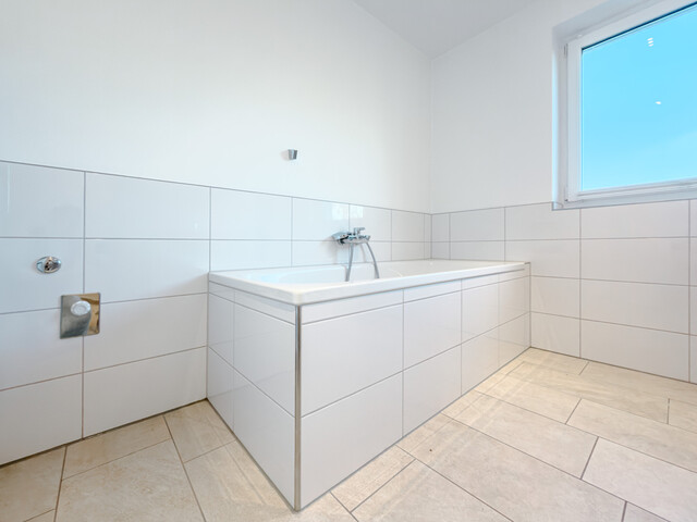 Modernes Mehrfamilienhaus mit 2 Wohneinheiten in ruhiger Lage von Lustenau