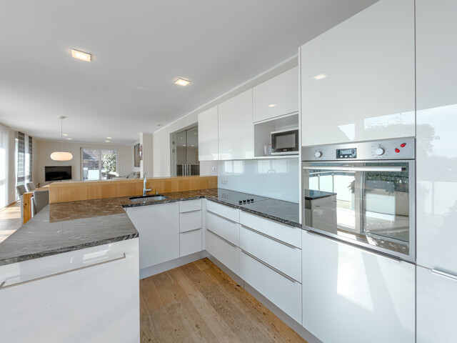 Modernes Mehrfamilienhaus mit 2 Wohneinheiten in ruhiger Lage von Lustenau