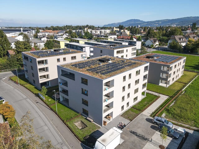 Schöne 2-Zi-Wohnung mit Loggia. Achtung: Wir besichern Ihre bestehende Immobilie!