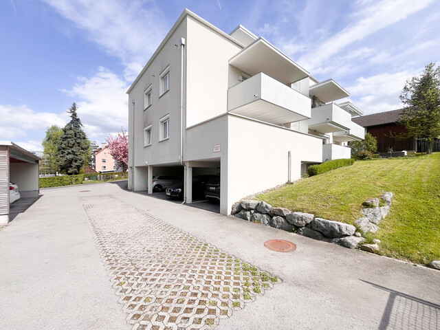 💫🏡👉🏻  neuwertige 3-ZI-Wohnung  in Bregenz-Rieden!