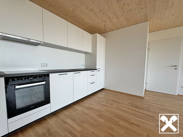 C23: Neuwertige 2-Zimmerwohnung im 6. Obergeschoss