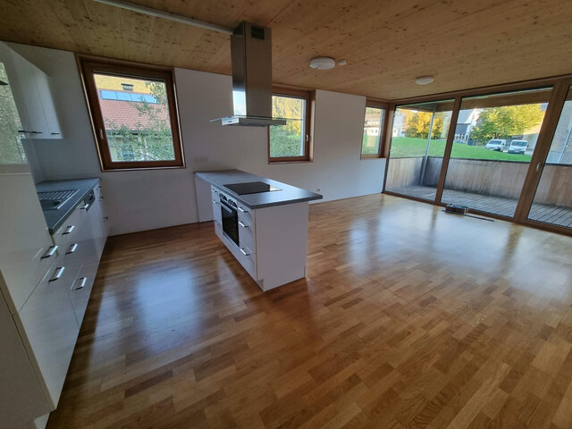 SONNIGES WOHNGLÜCK IN KRUMBACH: Moderne 3-Zimmer-Wohnung mit Panorama-Loggia